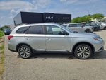 2019 Mitsubishi Outlander ES