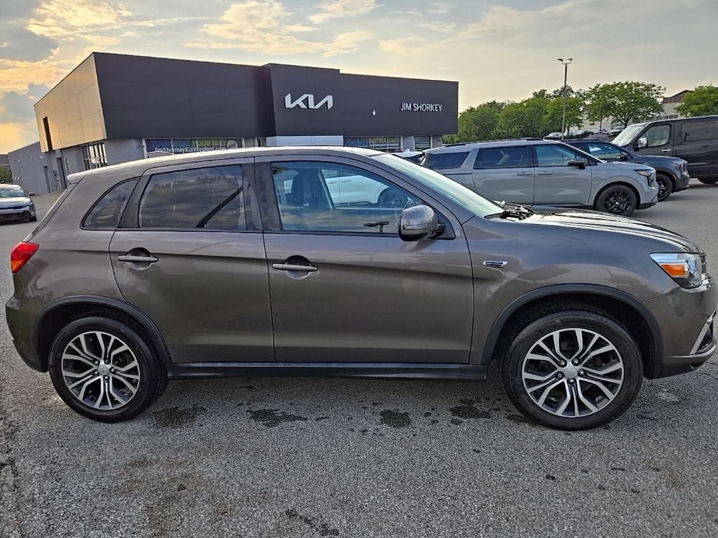2018 Mitsubishi Outlander Sport 2.0 ES 4WD