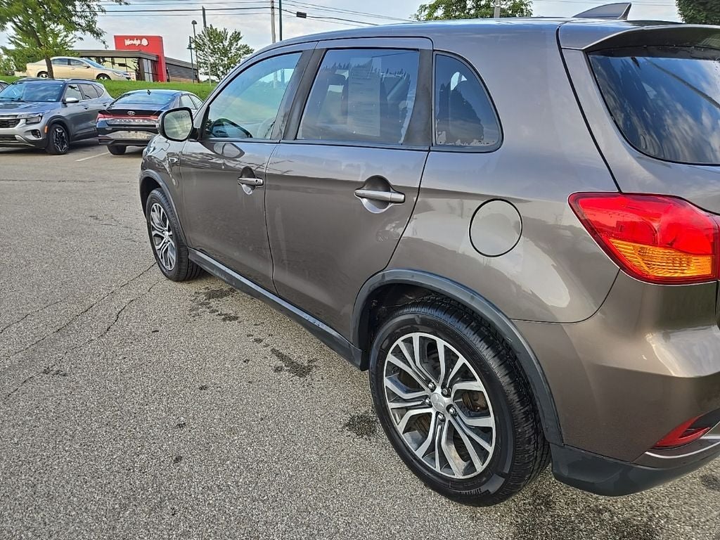 2018 Mitsubishi Outlander Sport 2.0 ES 4WD