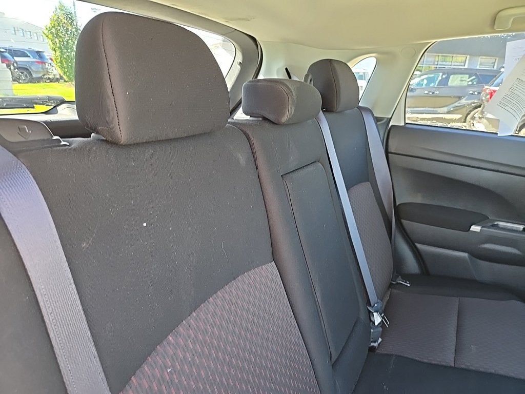 2019 Mitsubishi Outlander Sport 2.0 ES 4WD