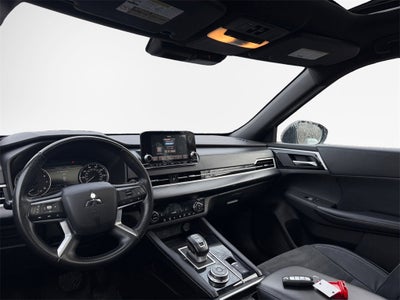 2022 Mitsubishi Outlander Black Edition 4WD