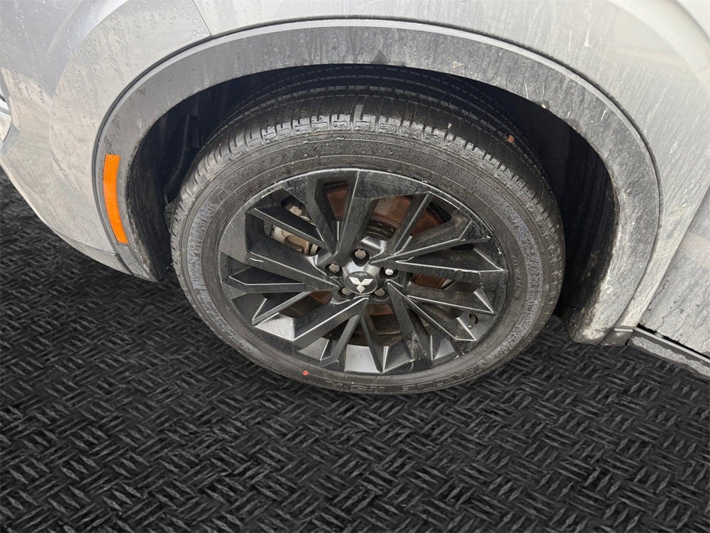 2022 Mitsubishi Outlander Black Edition 4WD