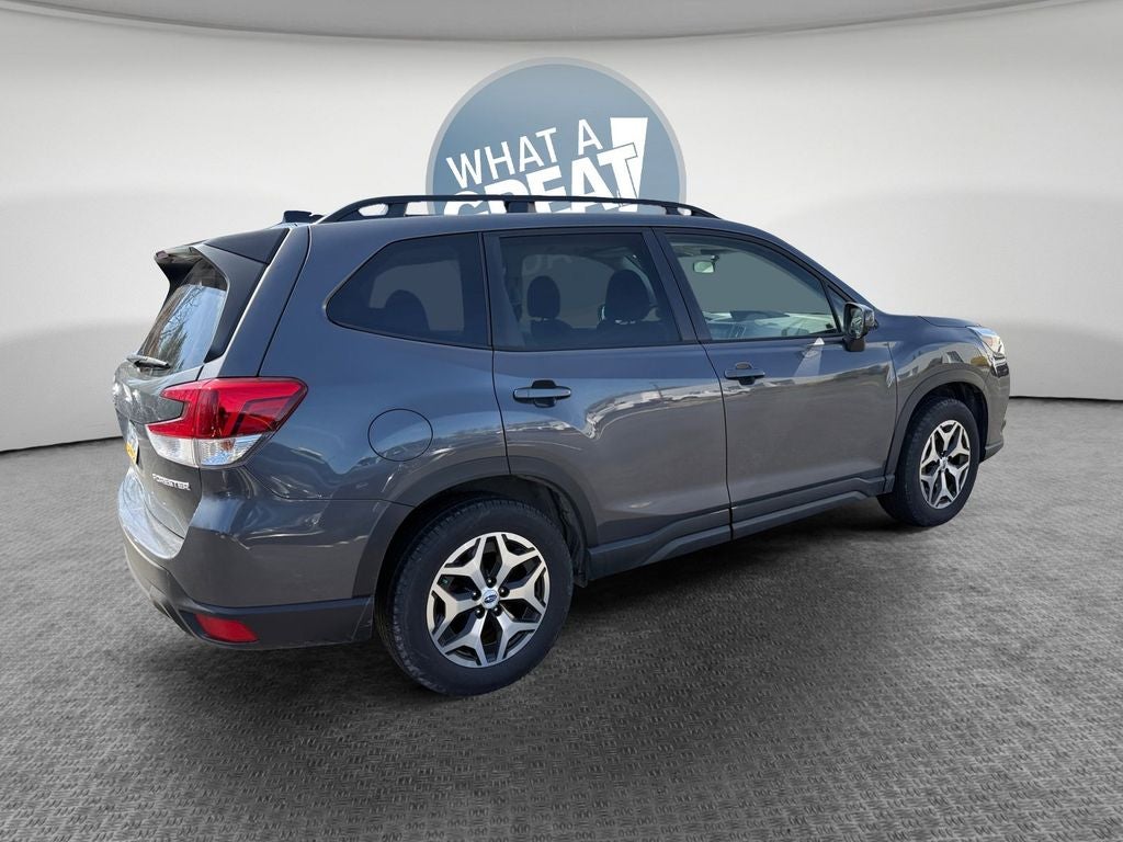 2024 Subaru Forester Premium AWD