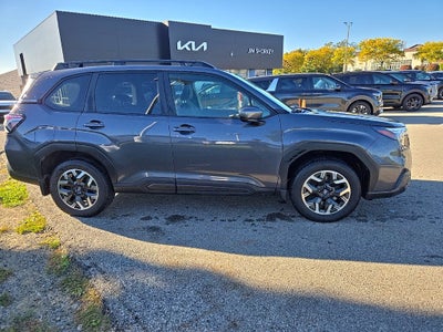 2025 Subaru Forester Premium AWD