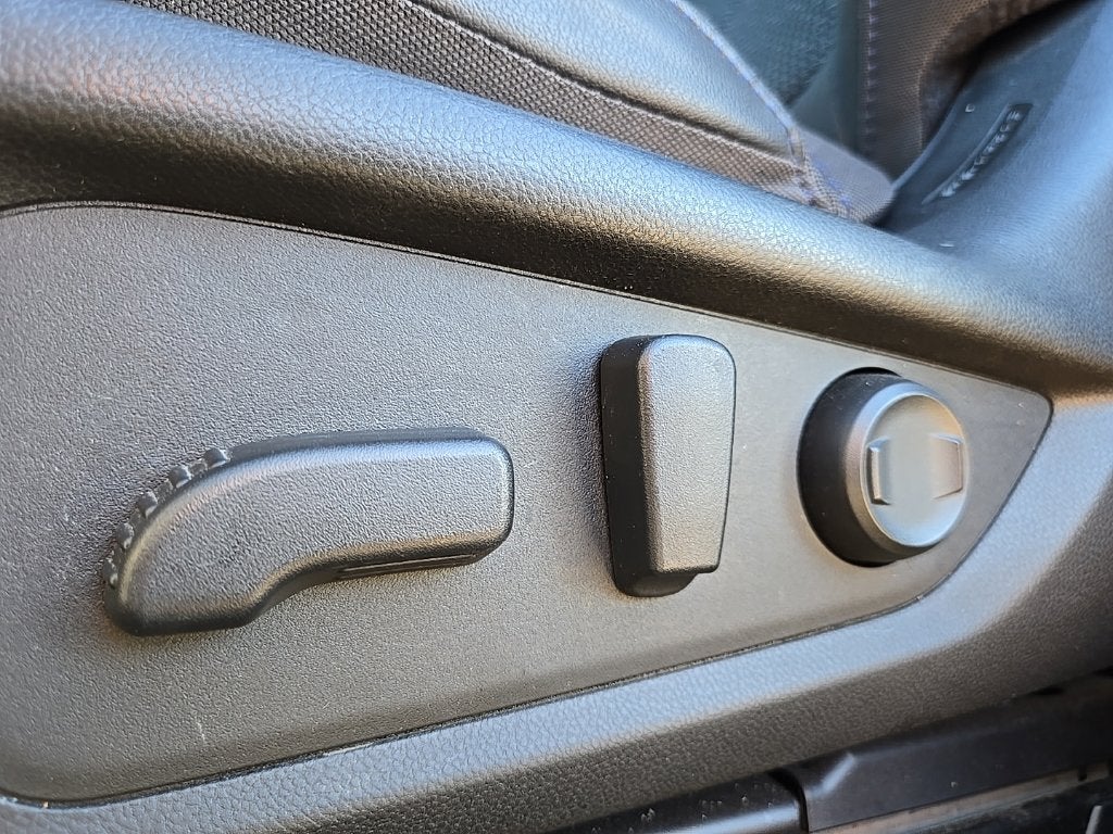 2025 Subaru Forester Premium AWD