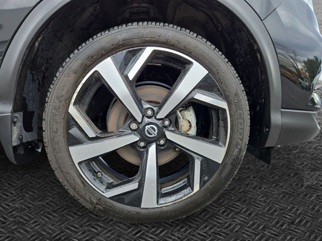 2022 Nissan Rogue Sport SL AWD