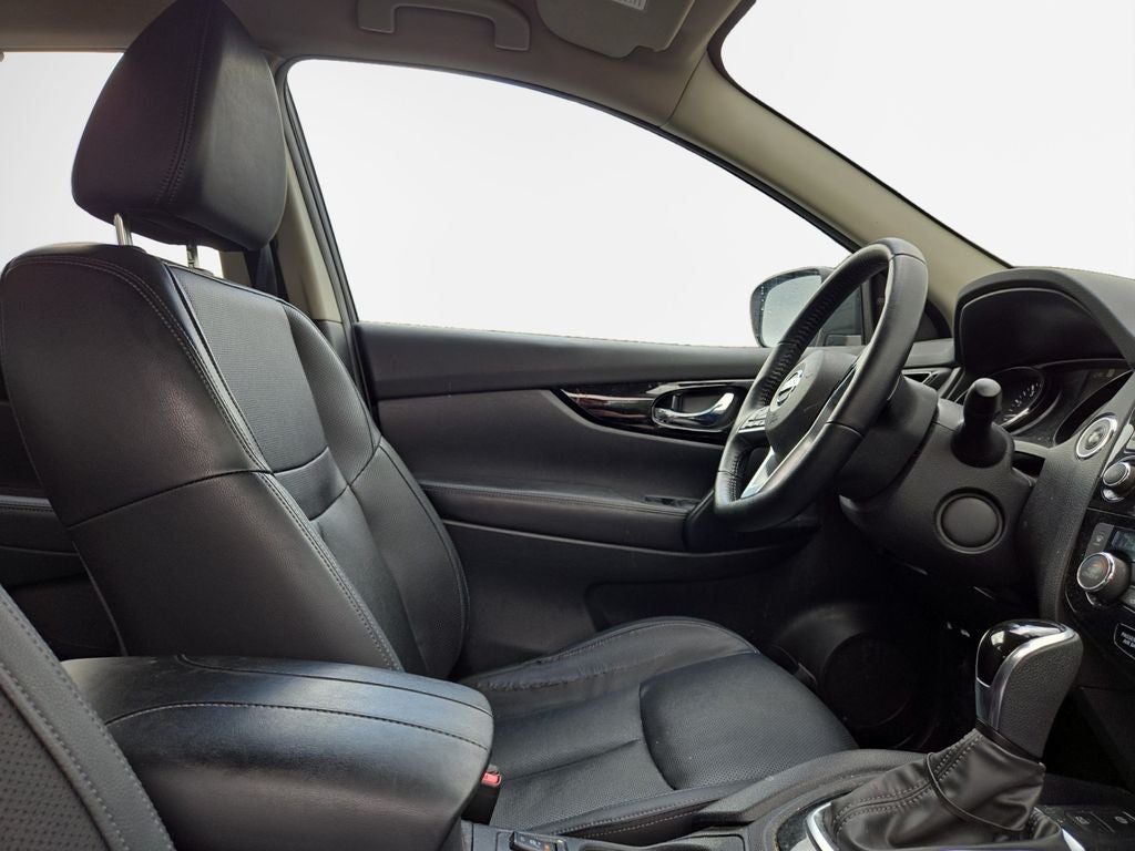 2022 Nissan Rogue Sport SL AWD