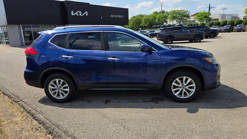 2017 Nissan Rogue SV AWD