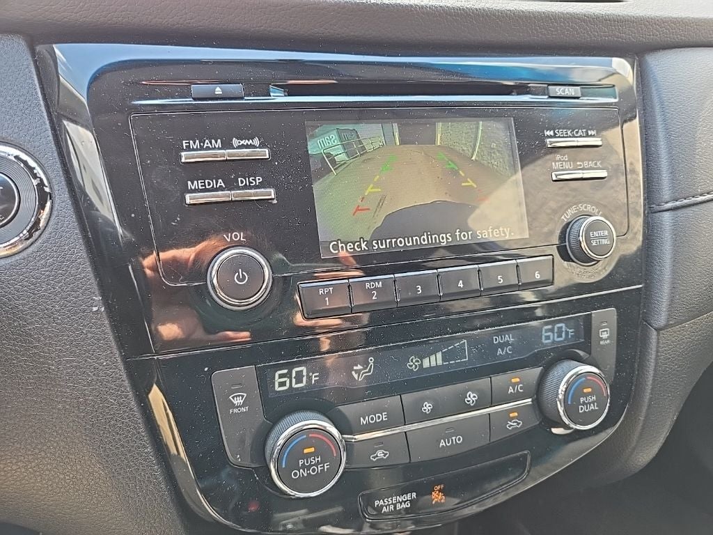 2017 Nissan Rogue SV AWD