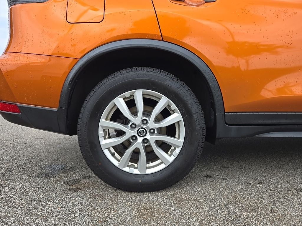 2017 Nissan Rogue SV AWD
