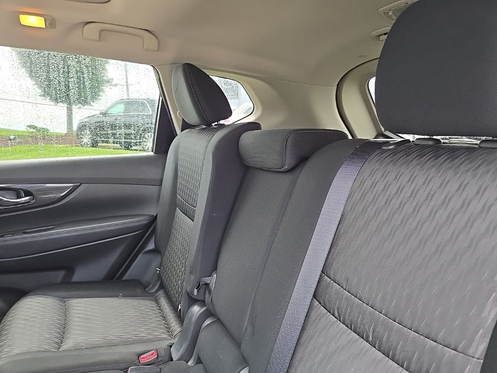 2017 Nissan Rogue SV AWD
