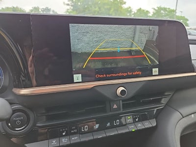 2024 Toyota Crown XLE AWD