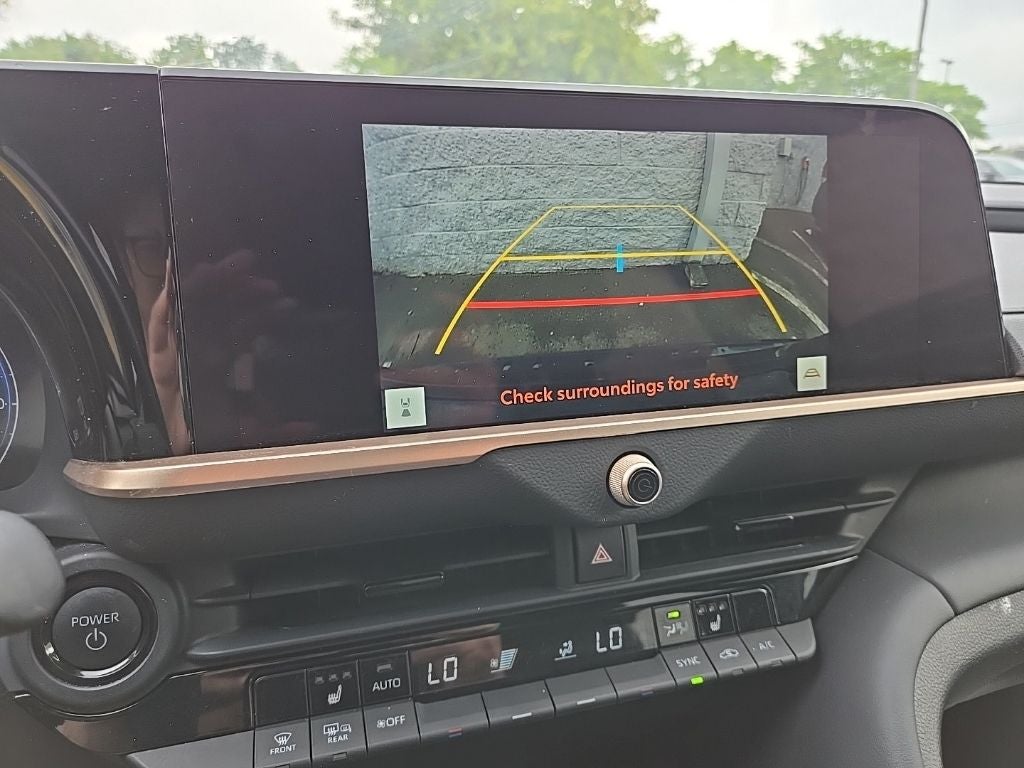 2024 Toyota Crown XLE AWD