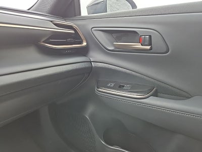 2024 Toyota Crown XLE AWD