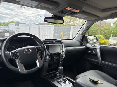 2023 Toyota 4Runner SR5 Premium 4WD