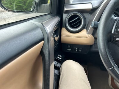 2018 Toyota RAV4 Hybrid Limited AWD