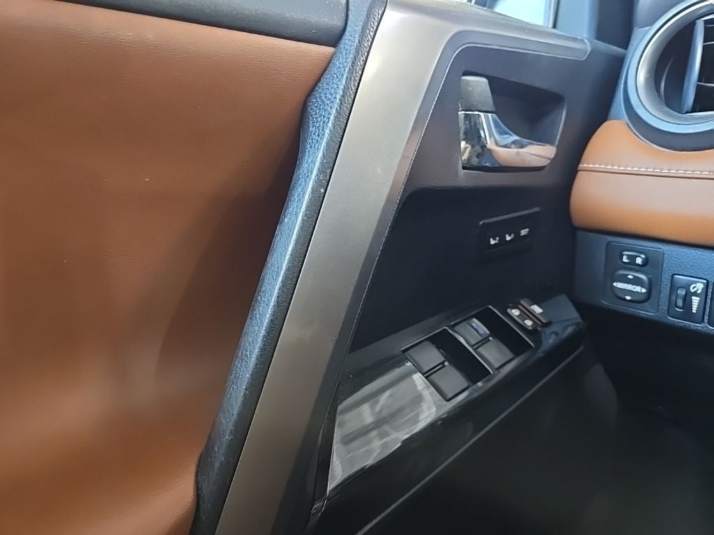 2017 Toyota RAV4 Hybrid Limited AWD
