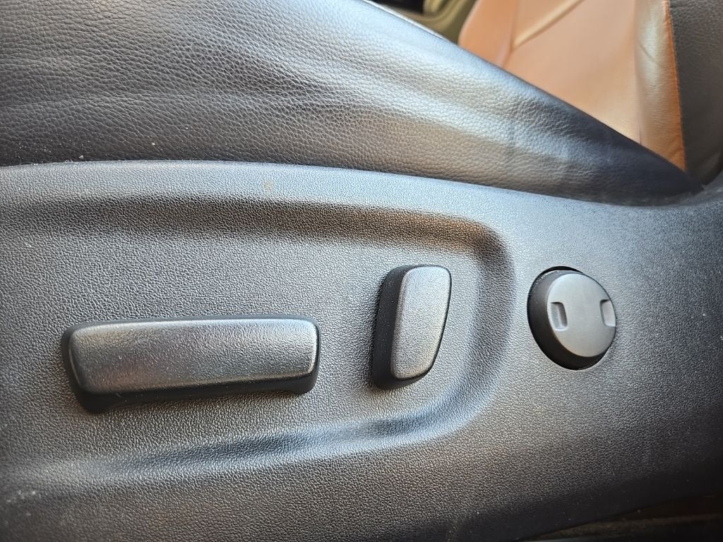 2017 Toyota RAV4 Hybrid Limited AWD