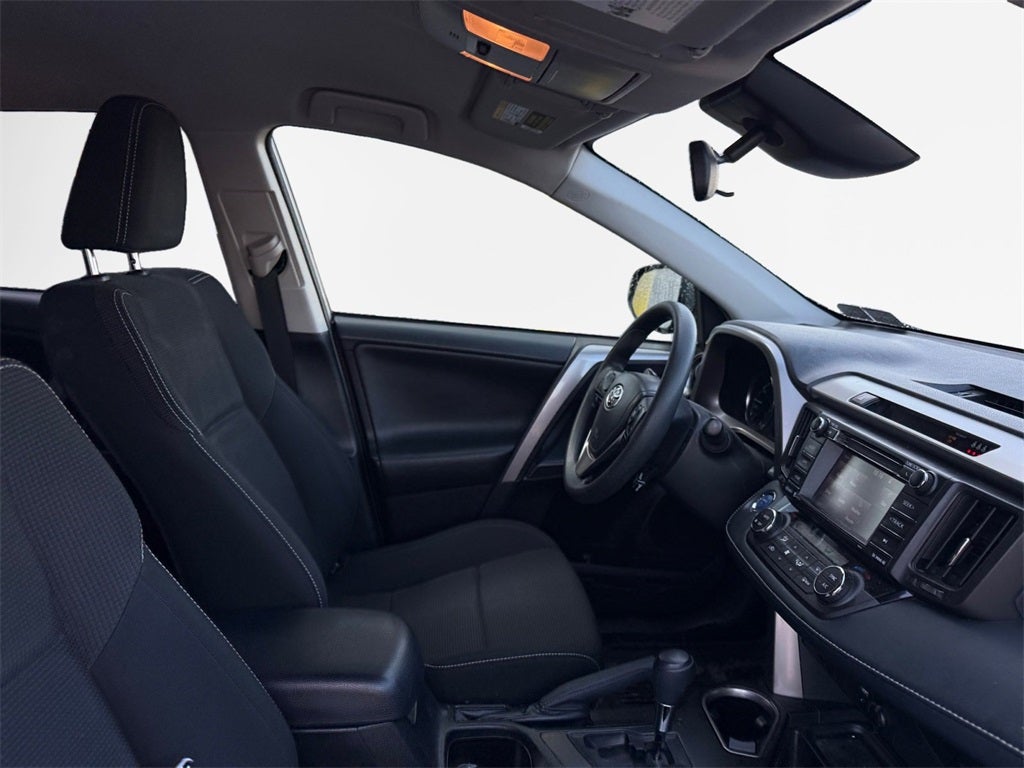 2018 Toyota RAV4 Hybrid LE AWD