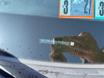 2018 Toyota RAV4 Hybrid LE AWD