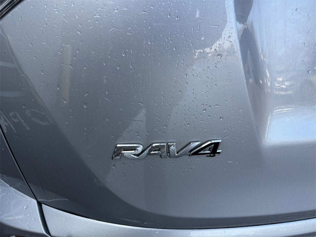 2018 Toyota RAV4 Hybrid LE AWD