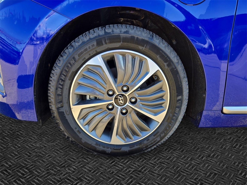 2022 Hyundai Ioniq Plug-In Hybrid SE