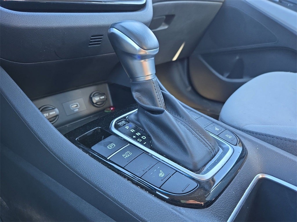 2022 Hyundai Ioniq Plug-In Hybrid SE