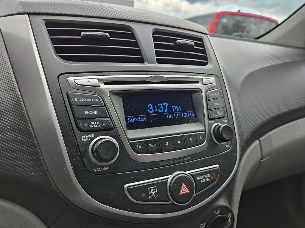 2016 Hyundai Accent SE