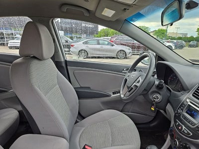 2016 Hyundai Accent SE