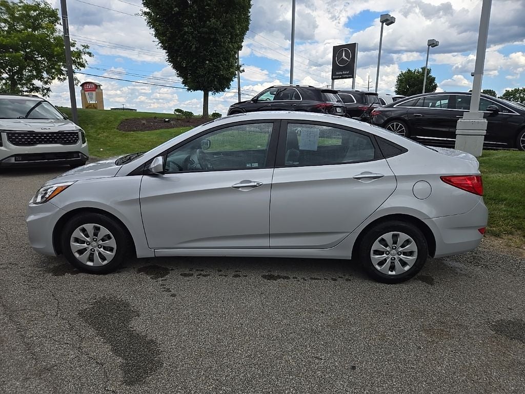 2016 Hyundai Accent SE
