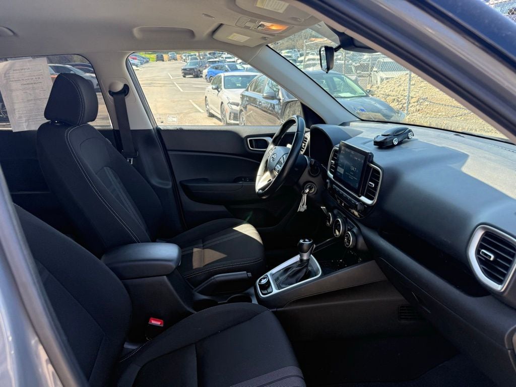 2021 Hyundai Venue SEL