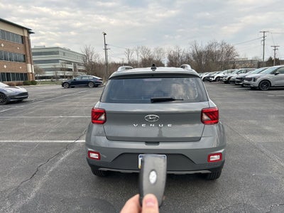 2021 Hyundai Venue SEL