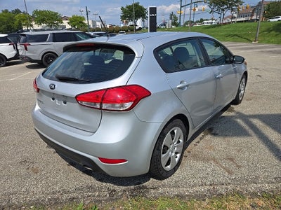 2016 Kia Forte5 LX