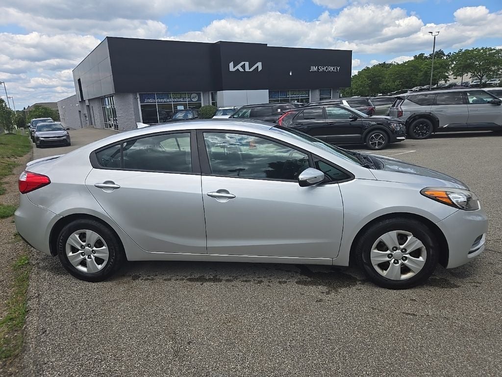 Used 2016 Kia Forte LX with VIN KNAFX4A6XG5534066 for sale in Wexford, PA