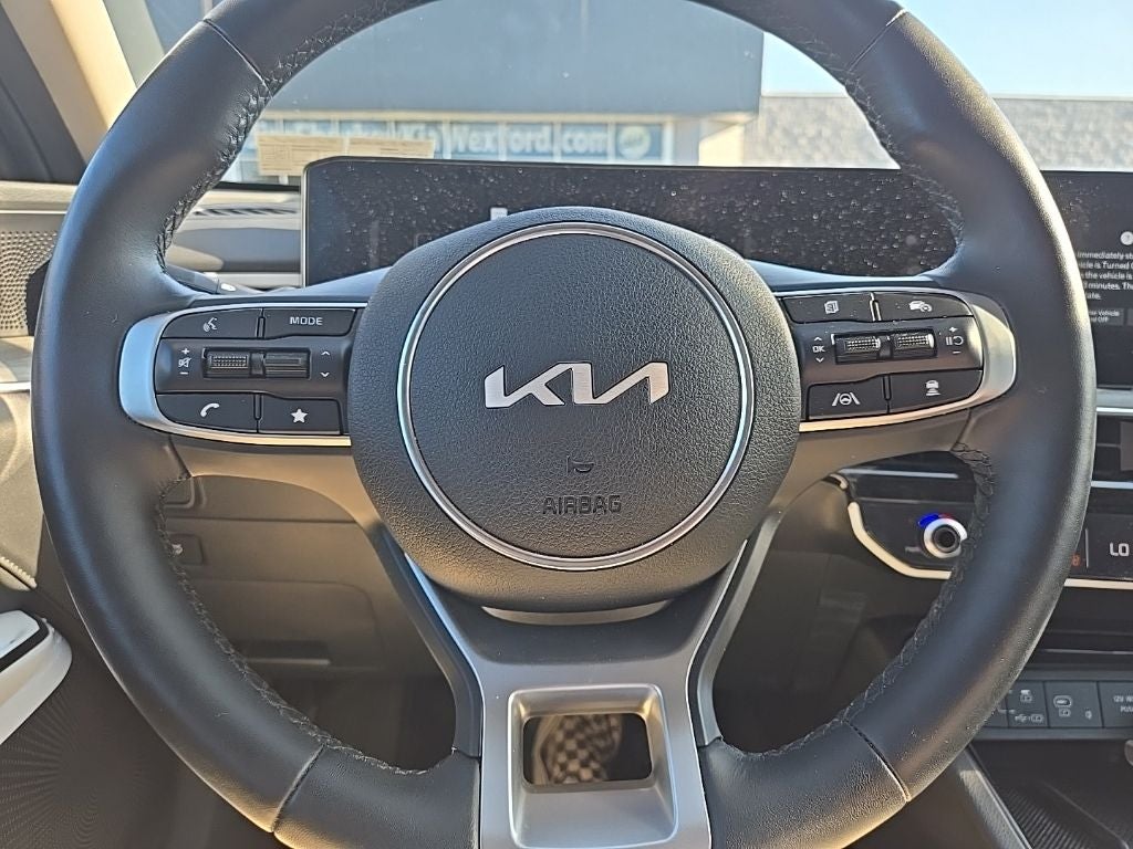 2025 Kia K5 EX