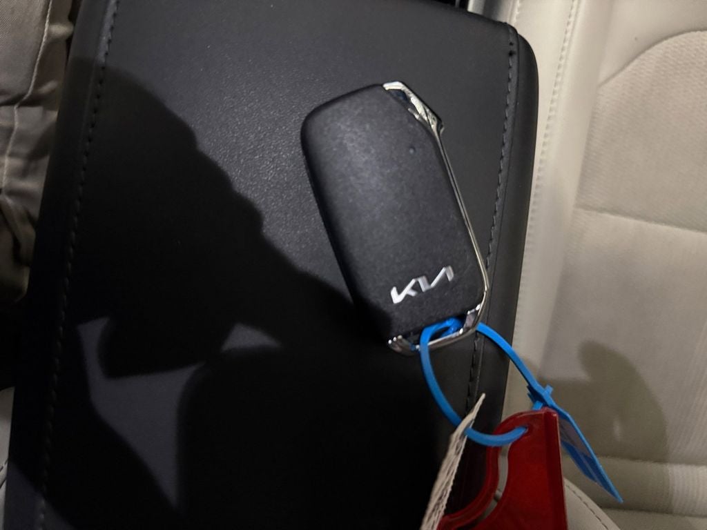 2025 Kia Niro EX Touring