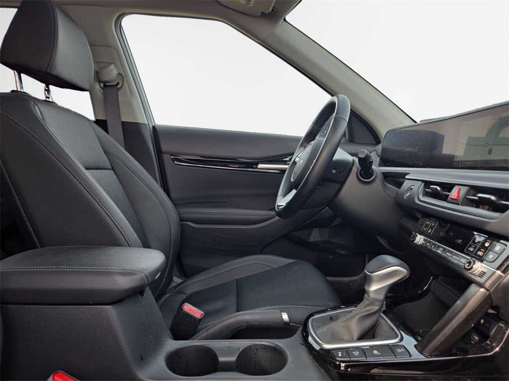 2025 Kia Seltos EX AWD