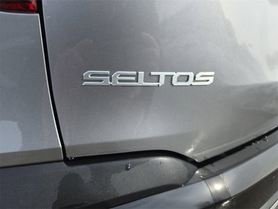 2025 Kia Seltos EX AWD