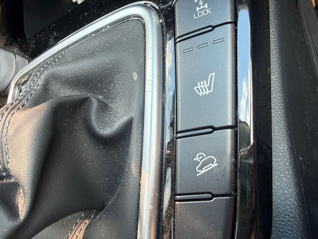 2024 Kia Seltos EX AWD