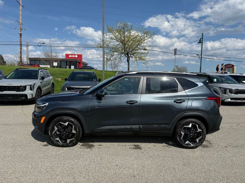 2024 Kia Seltos EX AWD