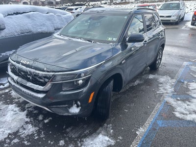 2023 Kia Seltos EX AWD