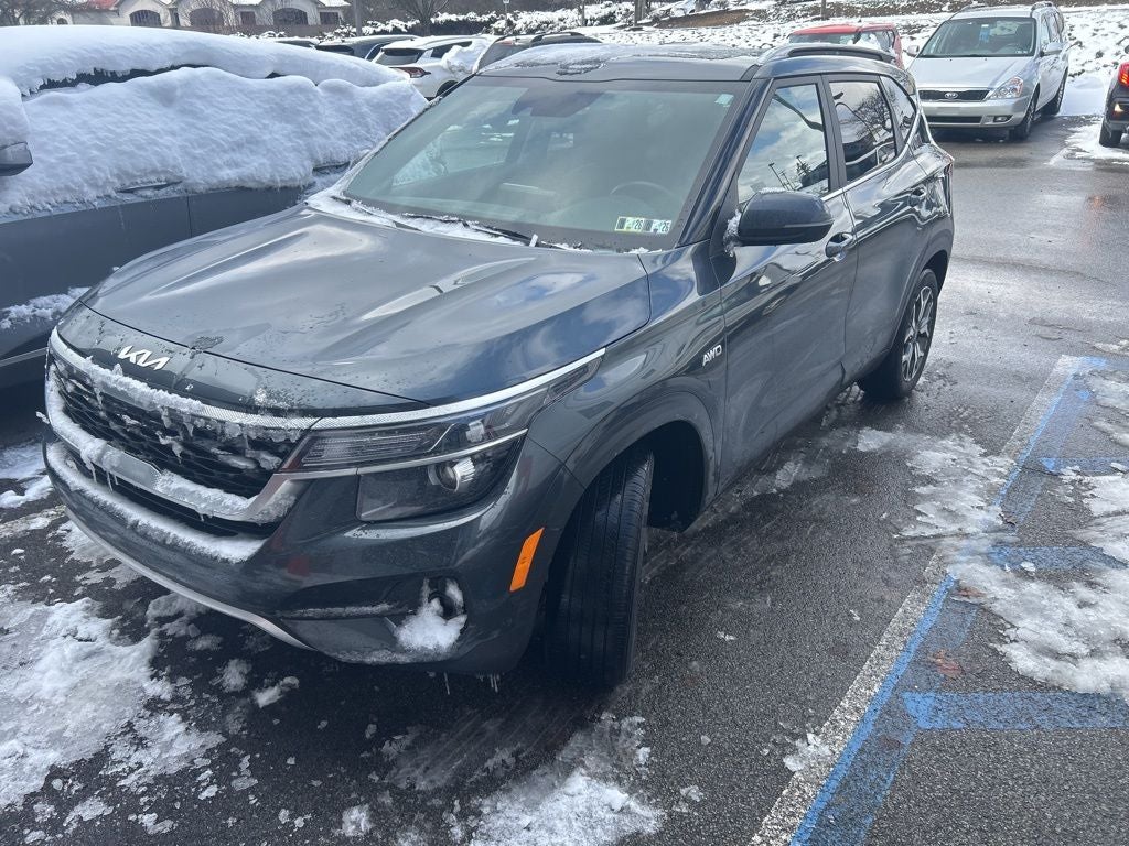 2023 Kia Seltos EX AWD