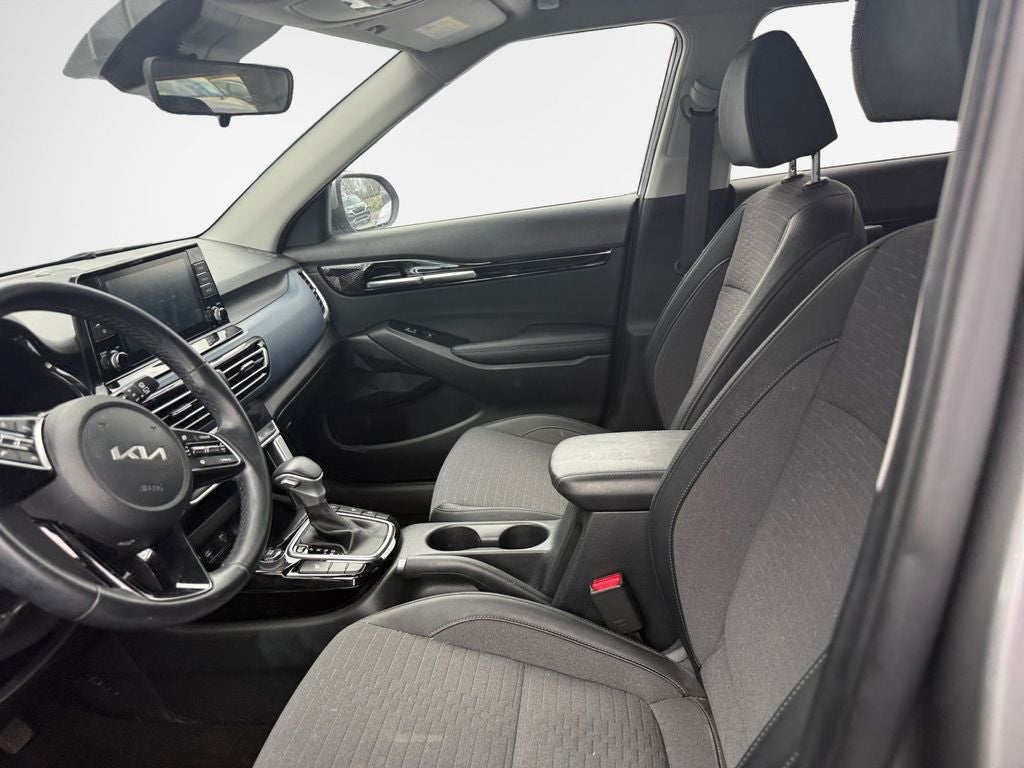 2023 Kia Seltos S AWD