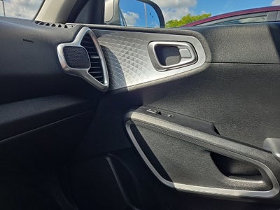 2024 Kia Soul LX W/Tech Pack