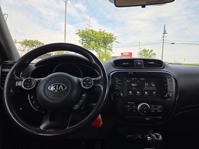 2018 Kia Soul Base