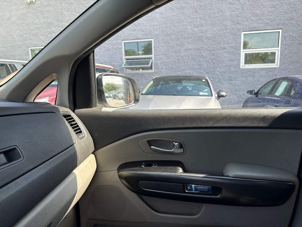 2017 Kia Sedona LX
