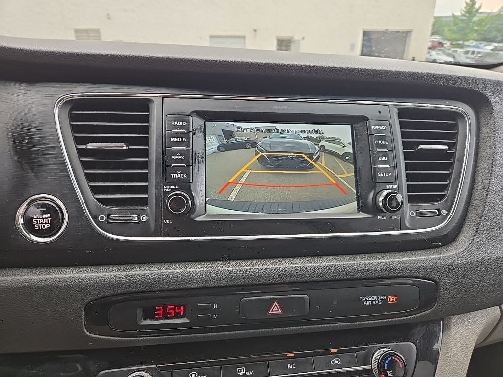 2017 Kia Sedona LX