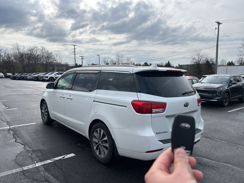 2016 Kia Sedona SX
