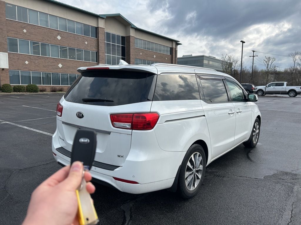 2016 Kia Sedona SX