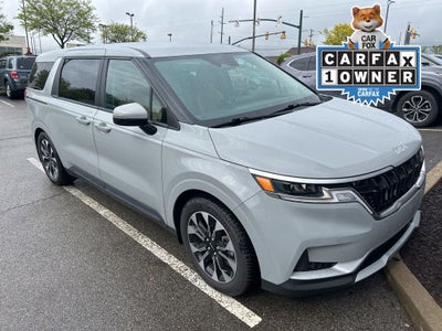 2024 Kia Carnival EX